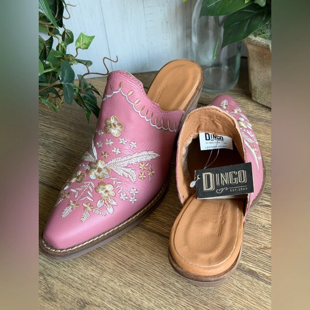 Dingo Women's Pink Leather Wildflower Embroidered Snip Toe Mule Size 7.5 - NWT - Picture 8 of 10
